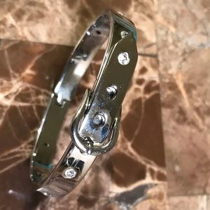 Stainless steel buckle clasp bracelet